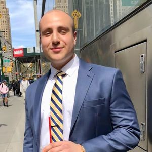 Meet your Posher, Luis